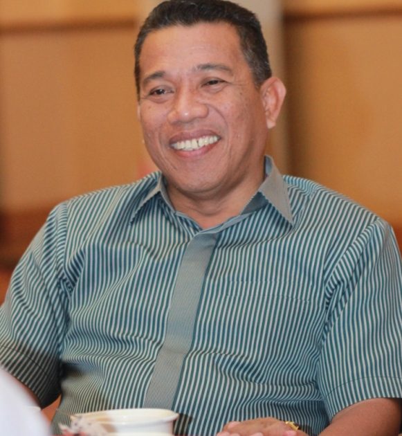 Bupati Bolmut Depri Pontoh