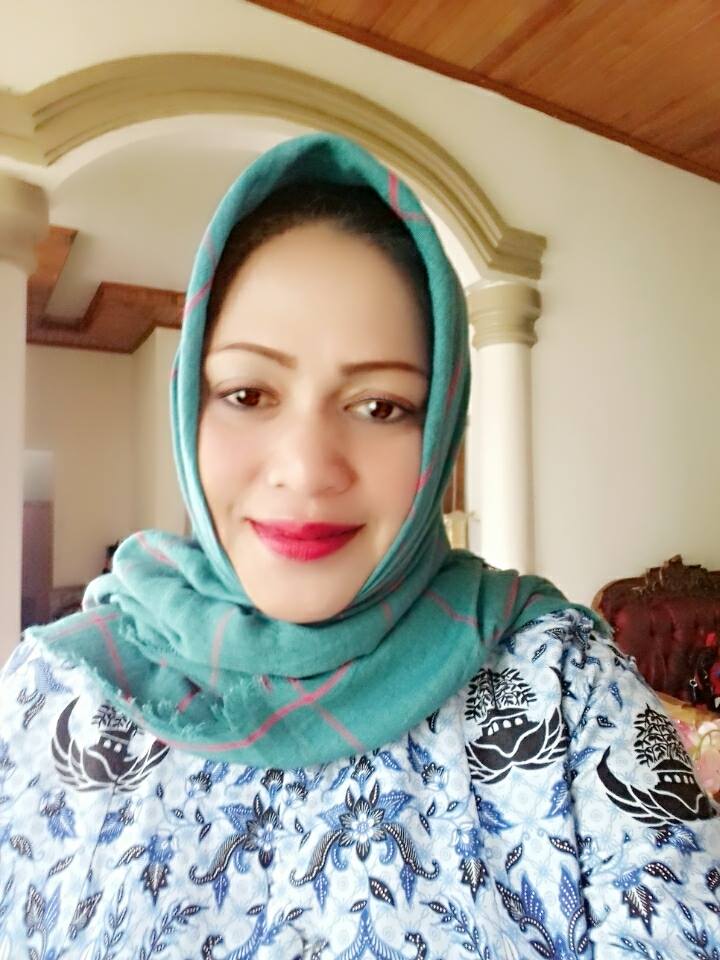 Kepala Bagian Humas Pemkab Bolmong Rafiah Dilapanga