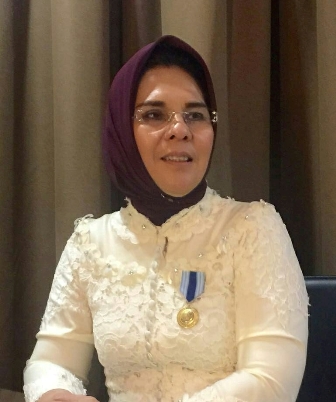 Wali Kota Tatong Bara