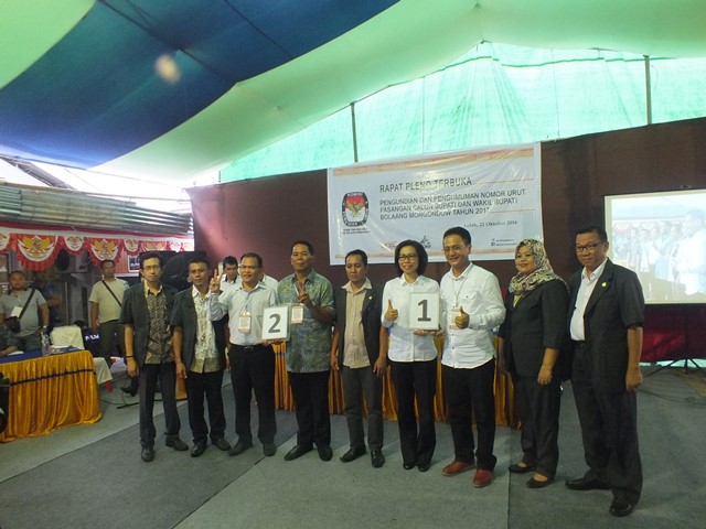 KPU Resmi Tetapkan Nomor Urut Paslon Pilkada Bolmong