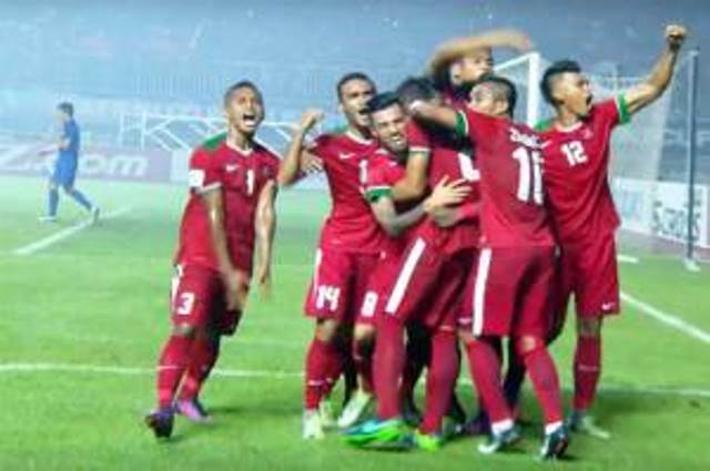 timnas indonesia sukses bekuk thailand 2-1