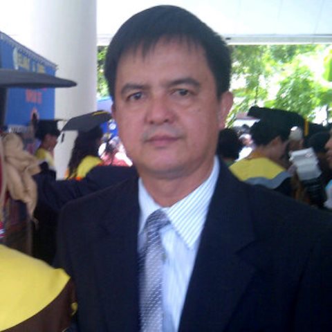 Kepala Dinas PUTR Sande Dodo