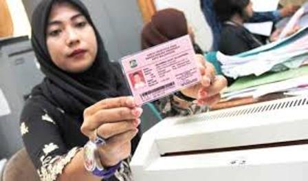 Disdukcapil Segera Cetak Kartu Identitas Anak-Anak