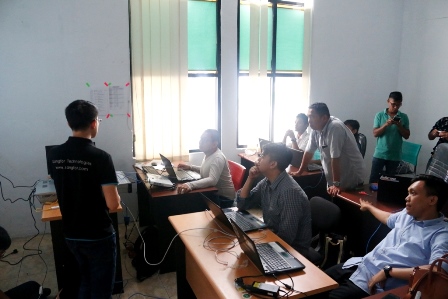 Diskominfo Kotamobagu Gelar In House Training Penggunaan HCI