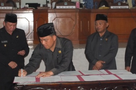 Pj Bupati Hadiri Rapat Paripurna Masa Sidang Perdana Tahun 2017