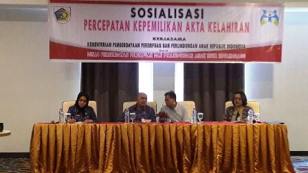 Aparat Pemerintah Diminta Mensosialisasikan Pentingnya Kepemilikan Akta Kelahiran