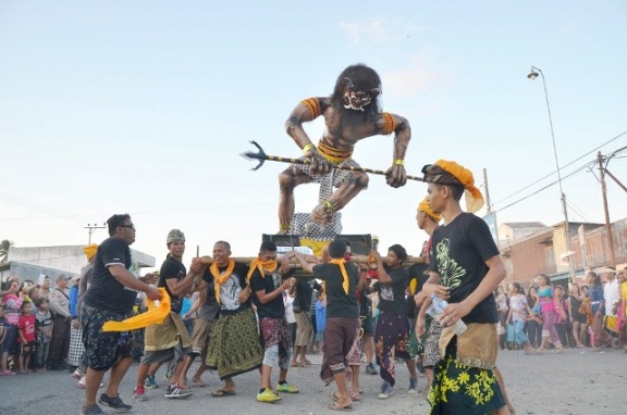 Hari Raya Nyepi, Pj Bupati Bolmong Buka Acara Pawai Ogoh-Ogoh