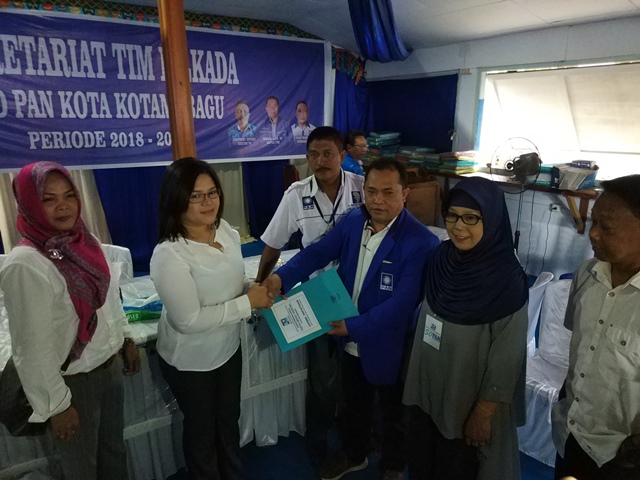 Tatong Utus Perwakilan Ambil Formulir Pendaftaran Balon di PAN