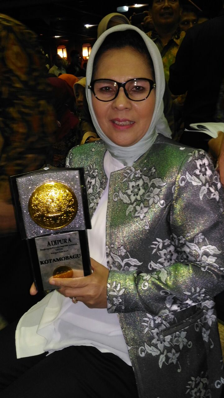 Pemkot Kotamobagu Terima Piala Adipura ke-4 Kalinya