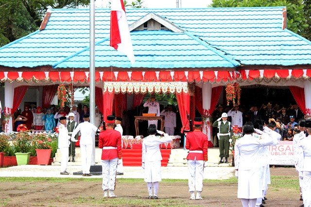 Tatong Irup Upacara Peringatan Hari Kemerdekaan ke-72 RI