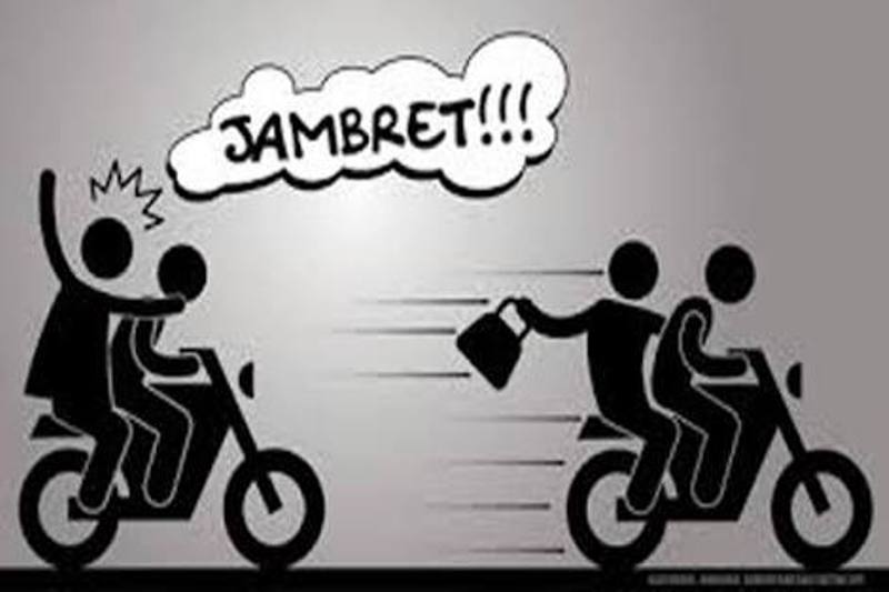 Ibu Muda Asal Gogagoman Dijambret Dekat Polsek Kota