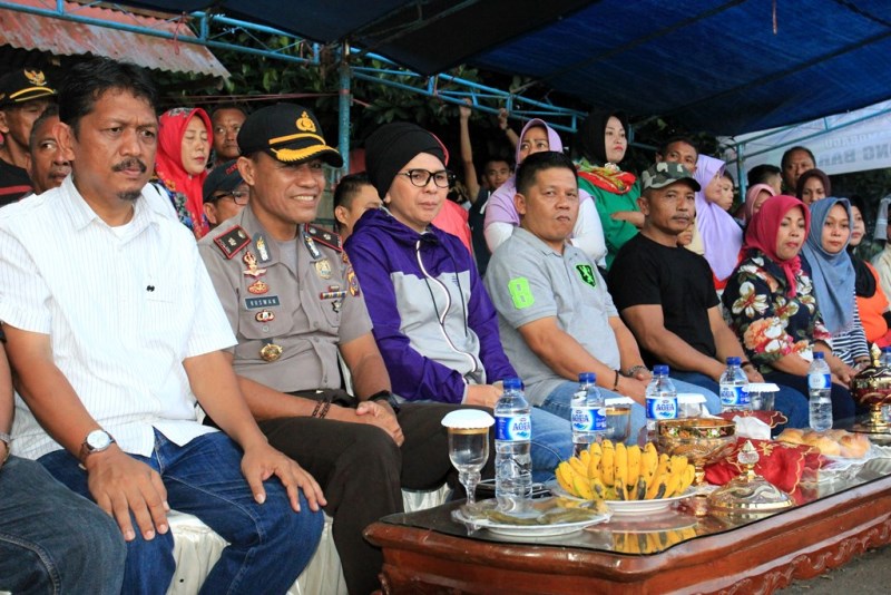 Ini Harapan Wali Kota Saat Menutup Kompetisi Sepak Bola Pontodon Bersatu Open Turnamen 2017