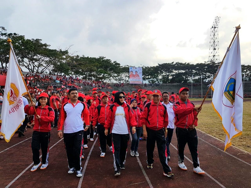 Semangati Atlet Kotamobagu, Tatong Hadiri Pembukaan Porprov