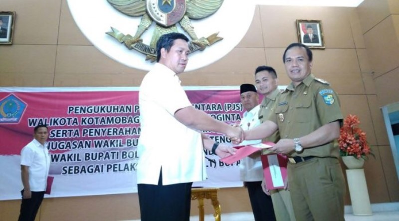 Suriansyah Resmi Menjabat Plt Bupati Bolmut
