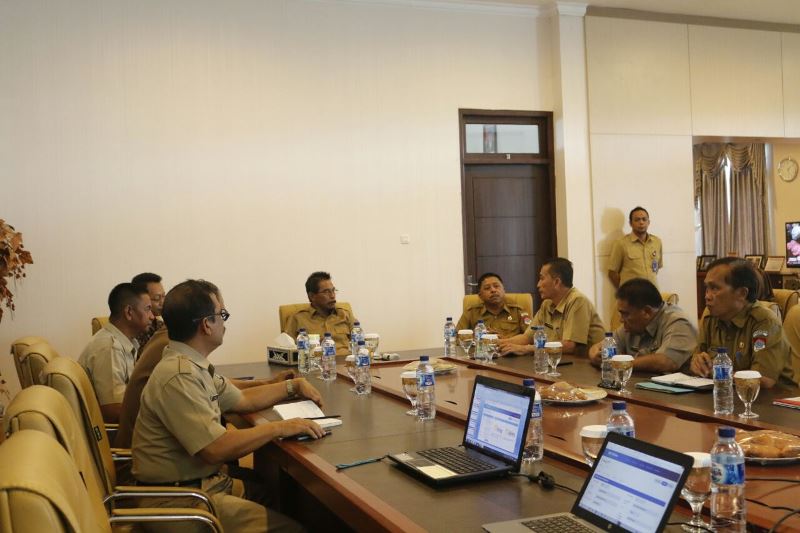 Bupati, Wabup dan Sekda Boltim Sampaikan SPT Pajak Penghasilan