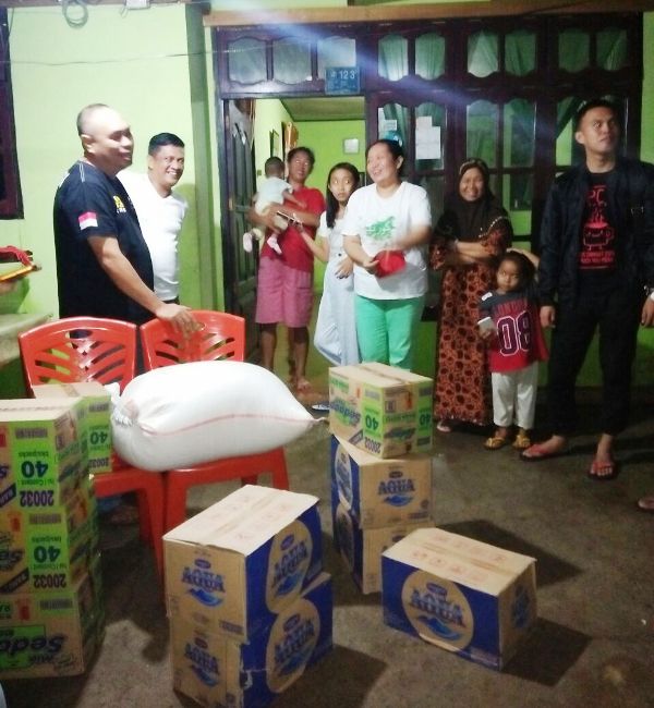 H2M Berikan Bantuan kepada Warga Derdampak Banjir di Kotamobagu