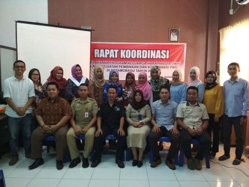 Penerima PKH Diharapkan dapat Meningkatkan Taraf Hidup Keluarganya