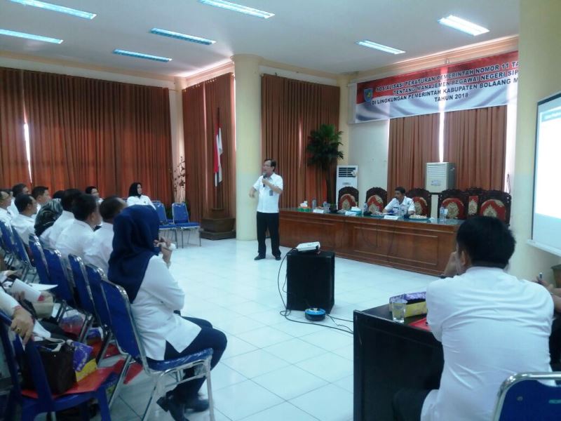 PNS Harus Lebih Profesional dan Memiliki Etika Profesi