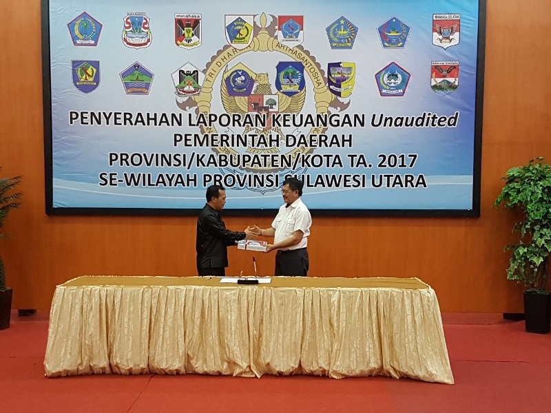 Plt Bupati Bolmut Resmi Serahkan LKPD Tahun 2017
