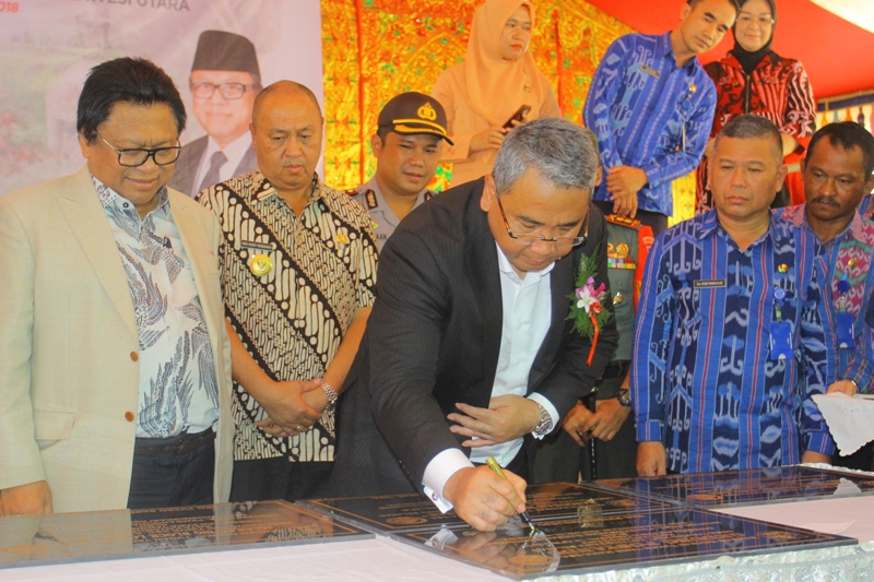 Menteri Desa dan PDTT Resmikan Sejumlah Proyek Fisik Dandes di Kotamobagu