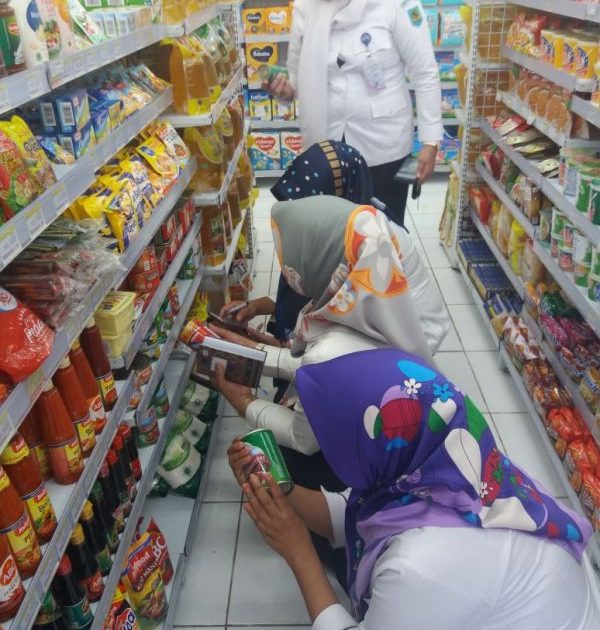 Disperindag-ESDM Temukan Makanan Kaleng Bercacing