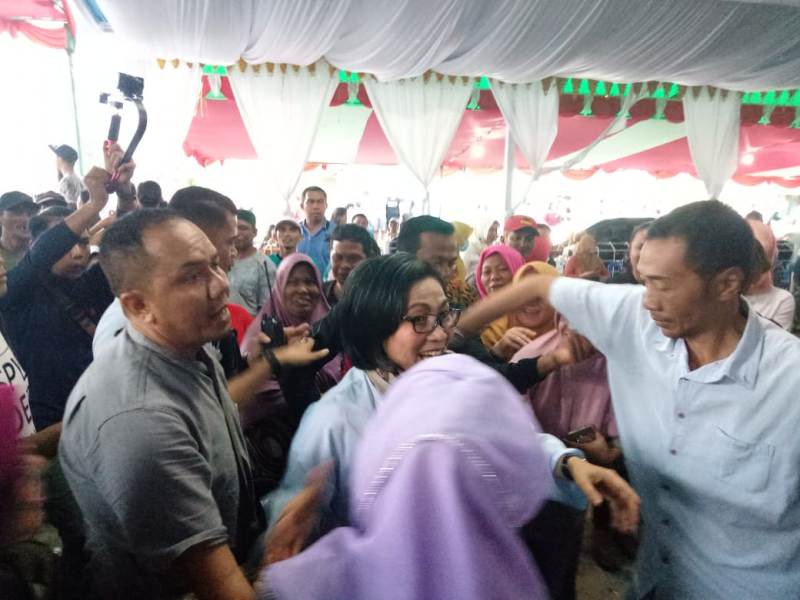 Ini yang Dikatakan Yasti Saat Mengunjungi Rumah Pemenangan TB-NK