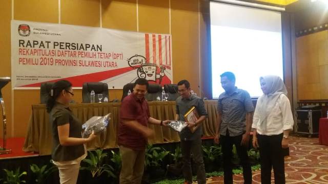 Prestasi Ini yang Diraih KPU Bolmong hingga Dinobatkan Terbaik Ketiga di Sulut