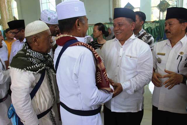 Wakil Wali Kota Terima 127 Jamaah Haji Asal Kotamobagu