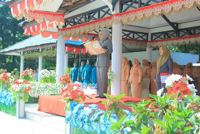 Wali Kota Bacakan Sambutan Menpora RI Saat Memimpin Upacara Hari Sumpah Pemuda ke-90 Tahun 2018