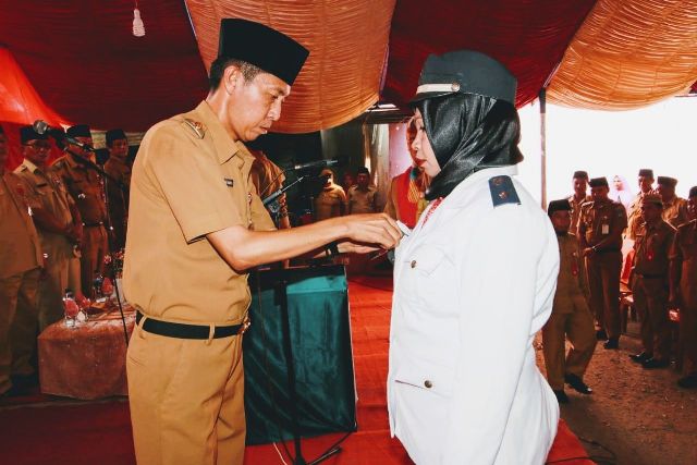 Fanti Koi Resmi Dilantik sebagai Kepala Desa Sinandaka, Ini Pesan Bupati Bolsel