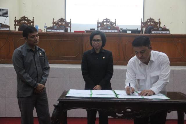 DPRD Gelar Rapat Paripurna Penetapan Kesepakatan KUA-PPAS APBD Bolmong Tahun 2019