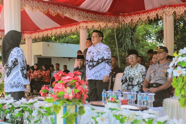 Wakil Wali Kota Kotamobagu Irup HGN dan HUT PGRI ke–73