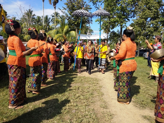 Bupati Bolmong Hadiri Festival Seni Baleganjur