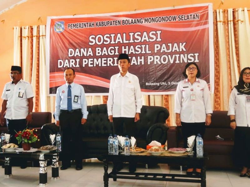 Bupati Bolsel Buka Sosialisasi Dana Bagi Hasil Pajak dari Provinsi