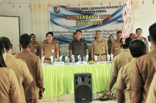 Asisten II Setdakab Bolmong Buka Musrenbang RKPD Tahun 2020 Tingkat Kecamatan