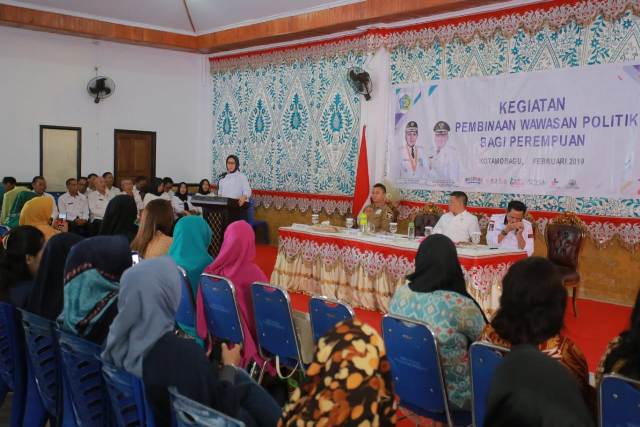 Dinas PP dan PA Bina Wawasan Politik Perempuan