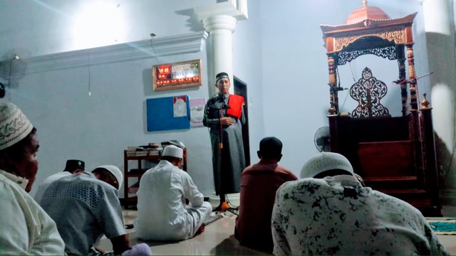 Tarwih Perdana, Ini Pesan Bupati Bolsel