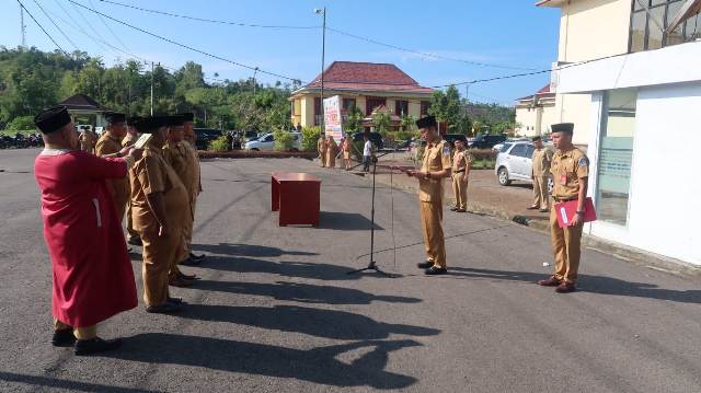 Usai Apel Pagi, Bupat Bolsel Lantik Pejabat Esselon III