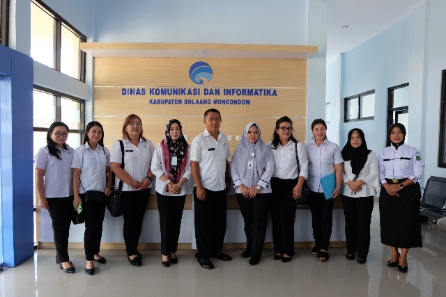 Diskominfo Minut Belajar di Diskominfo Bolmong