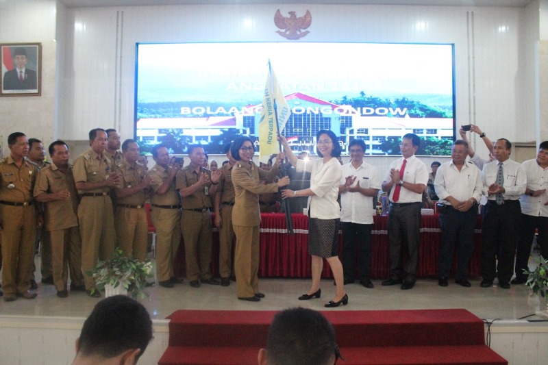Bupati Bolmong Turut Melepas Mahasiswa KKT Unsrat Manado