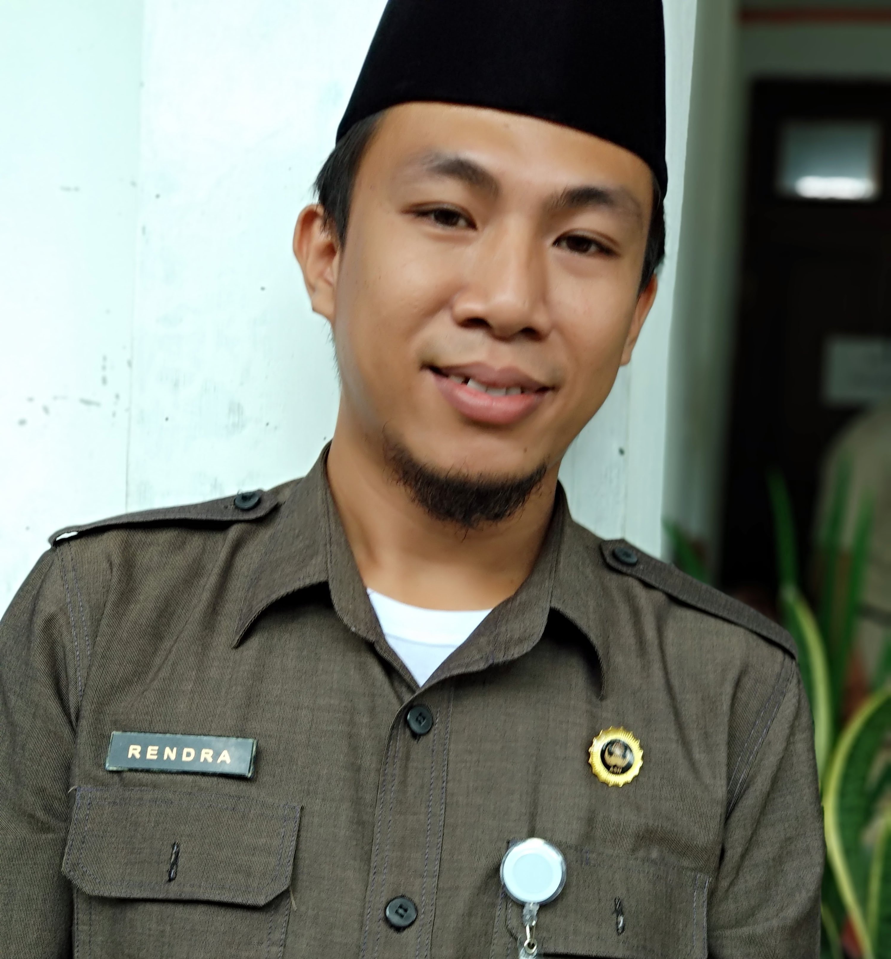 Adanya informasi resmi terkait gugatan yang dilayangkan oleh mantan Sangadi Desa Pontodon, Kecamatan Kotamobagu Utara Samuel Pasambuna, terhadap Wali Kota Kotamobagu Tatong Bara