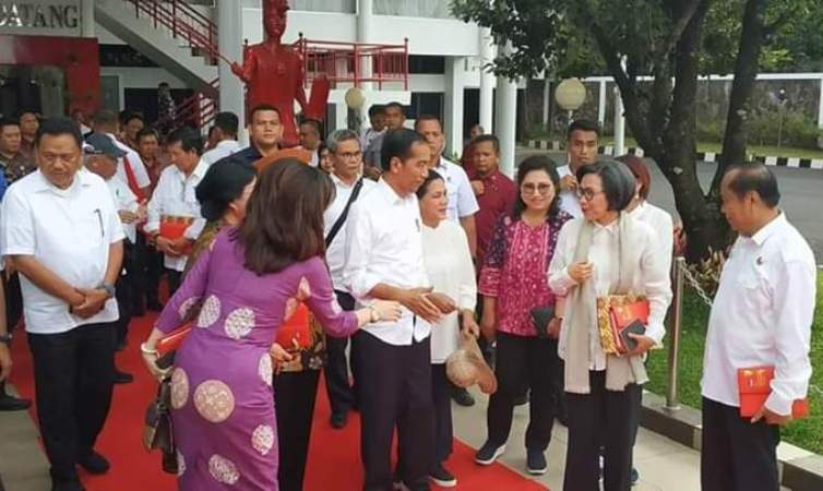 Jokowi Janji Percepat Pembangunan Infrastruktur di Kabupaten Bolmong