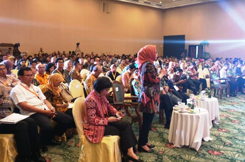 Wali Kota Sampaikan Usulan Pembangunan Perguruan Tinggi di Kota Kotamobagu Saat Hadiri Konsultasi Regional