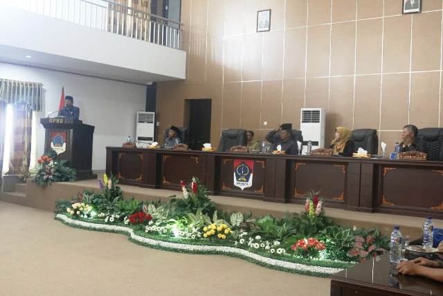 DPRD Boltim Gelar Paripurna Penandatanganan Nota Kesepahaman APBD Perubahan Tahun Anggaran 2019