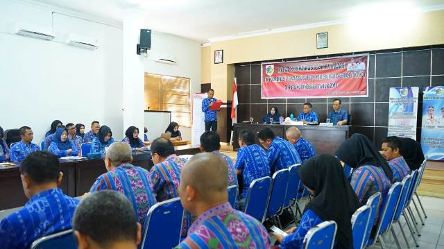 Wawali Buka Rakor Penanggulangan Kemiskinan