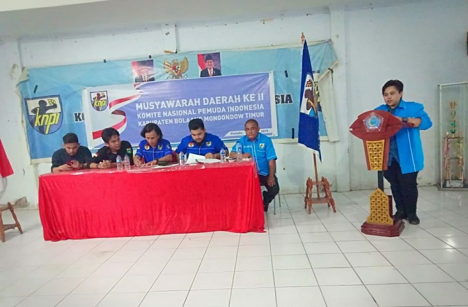 Amalia Nahkodai KNPI Boltim