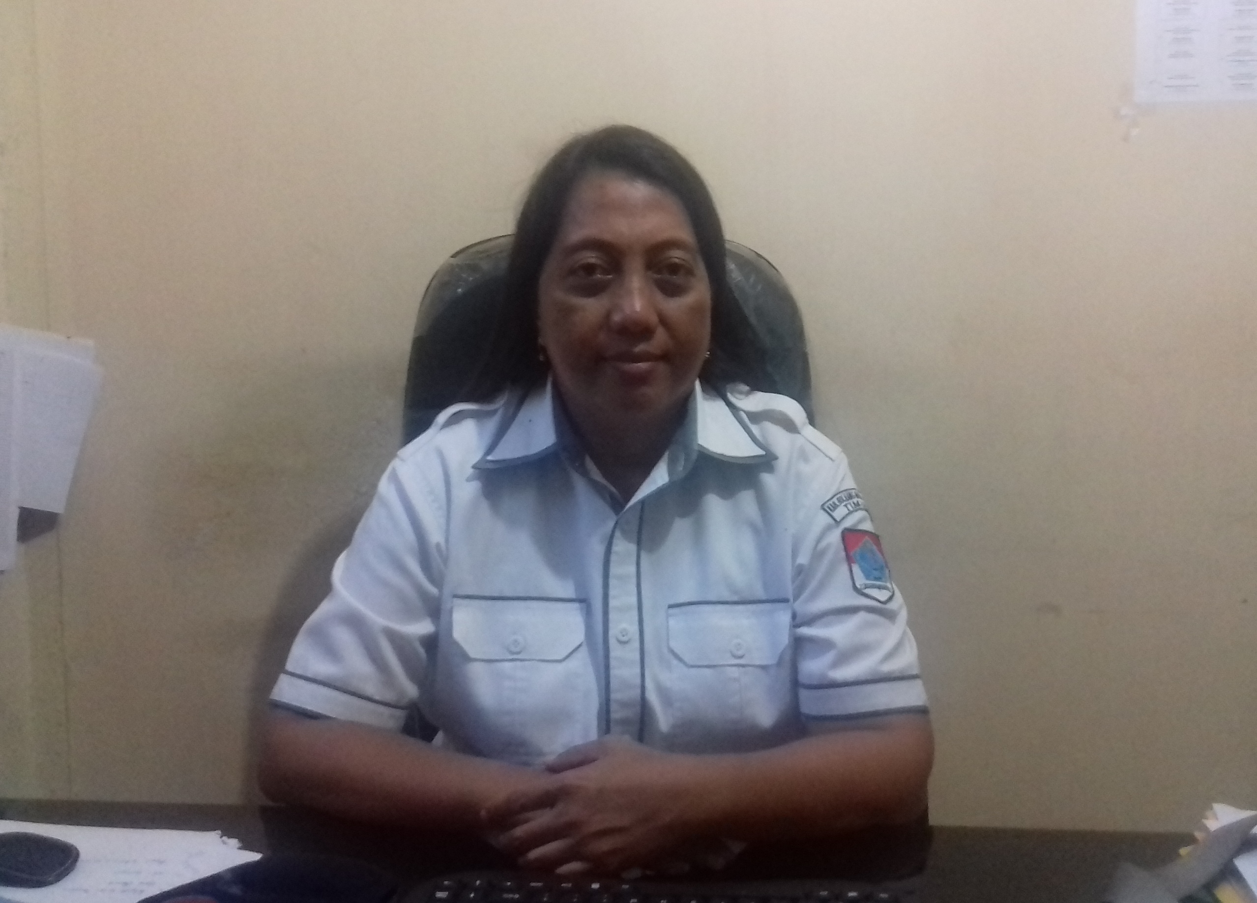 Dinas Perikanan Boltim Serahkan Bantuan kepada Kelompok Nelayan