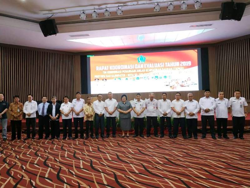 Wakil Wali Kota Kotamobagu Hadiri Rakor dan Evaluasi Penanggulangan Kemiskinan Daerah se-Sulut