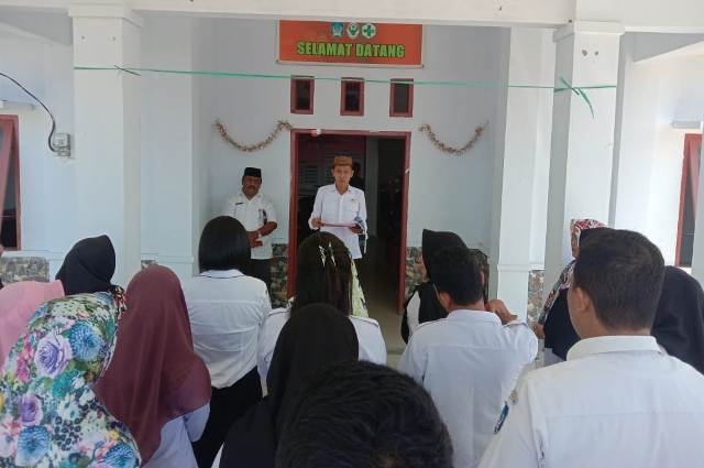 Bupati Bolsel Lakukan Sidak Sejumlah Sekolah di Kecamatan Posigadan