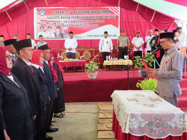 Ini Harapan dan Pesan Wabup Bolsel Saat Menghadiri Pelantikan Anggota BPD se-Kecamatan Pinolosian
